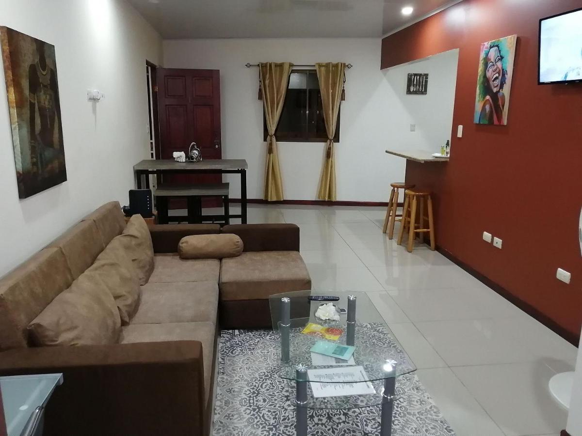 Aptos Casa Caribe, Habitaciones Privadas En Aptos Compartidos & Aptos Completos Con Auto Entrada Puerto Limon Buitenkant foto