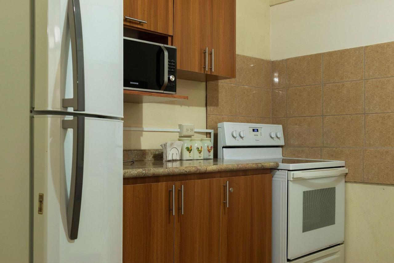 Aptos Casa Caribe, Habitaciones Privadas En Aptos Compartidos & Aptos Completos Con Auto Entrada Puerto Limon Buitenkant foto
