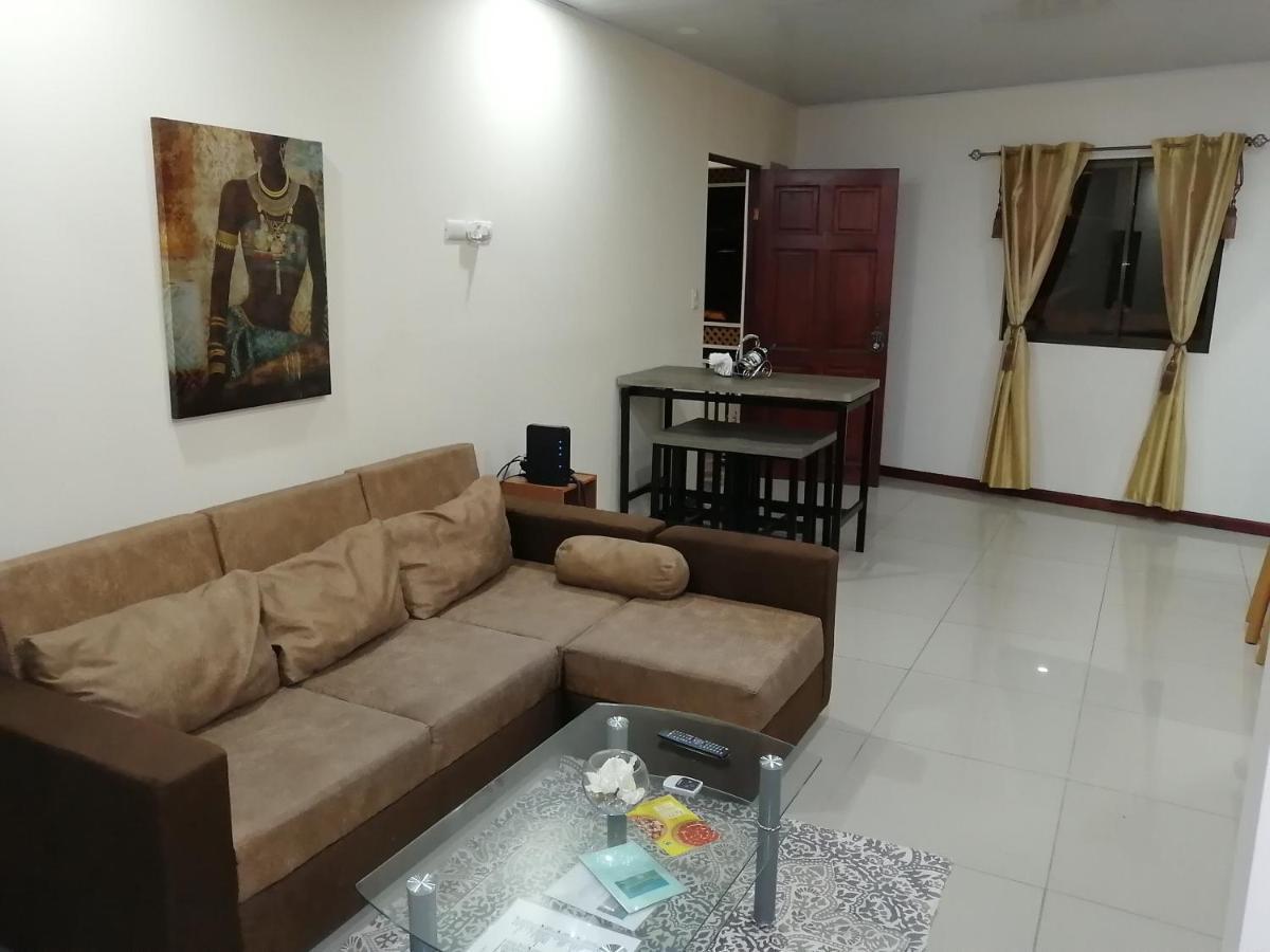 Aptos Casa Caribe, Habitaciones Privadas En Aptos Compartidos & Aptos Completos Con Auto Entrada Puerto Limon Buitenkant foto